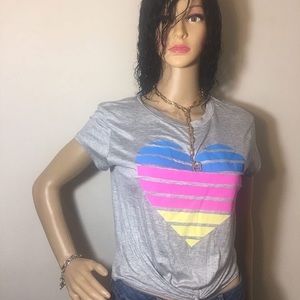 Gray front tie heart t-shirt